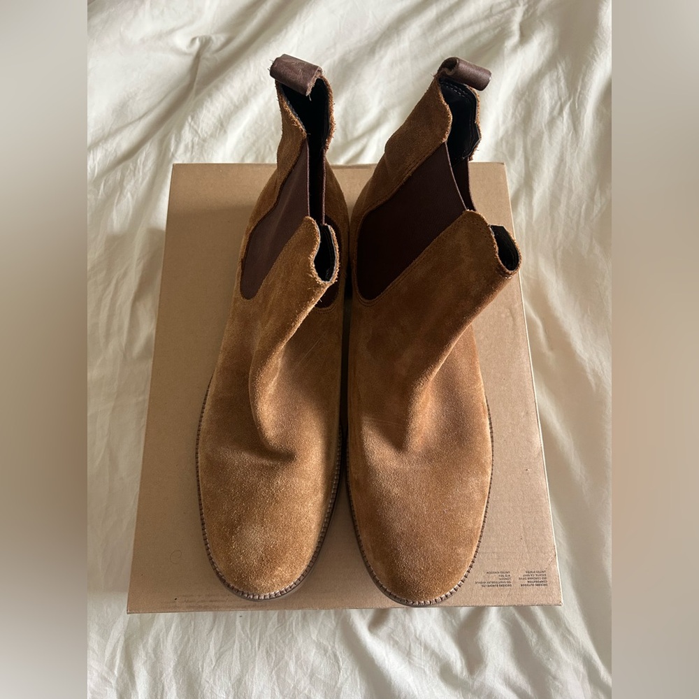 Crevo Men's Tan Suede Boots